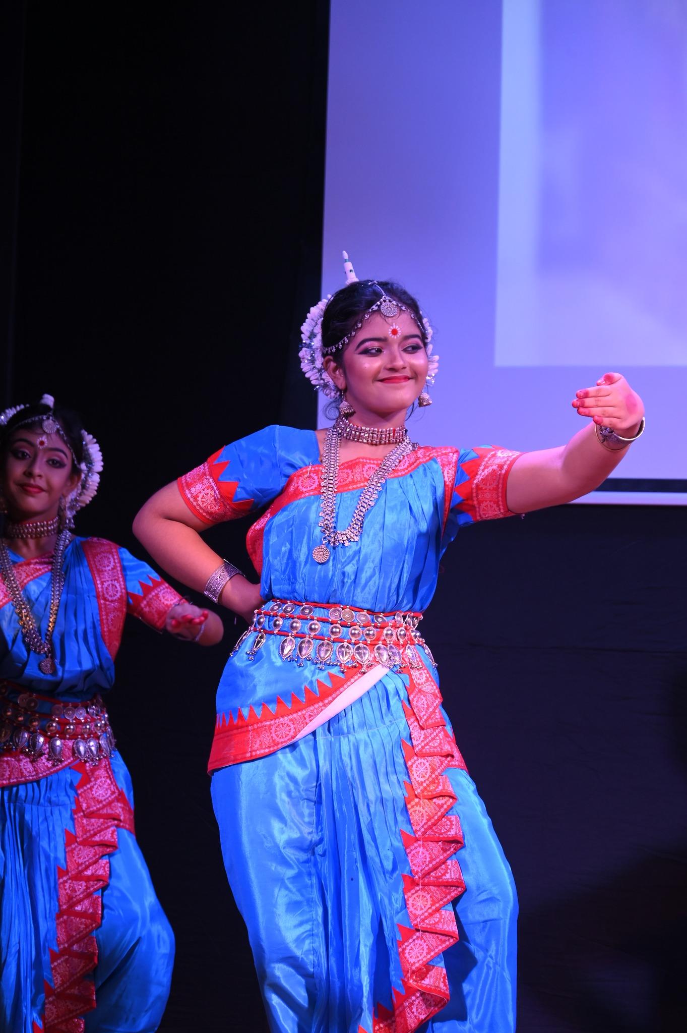 Mangalam Vidya Niketan Kaikhali, Kolkata